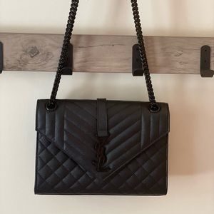 YSL ENVELOPE MEDIUM BAG IN MIX MATELASSÉ GRAIN DE POUDRE EMBOSSED LEATHER